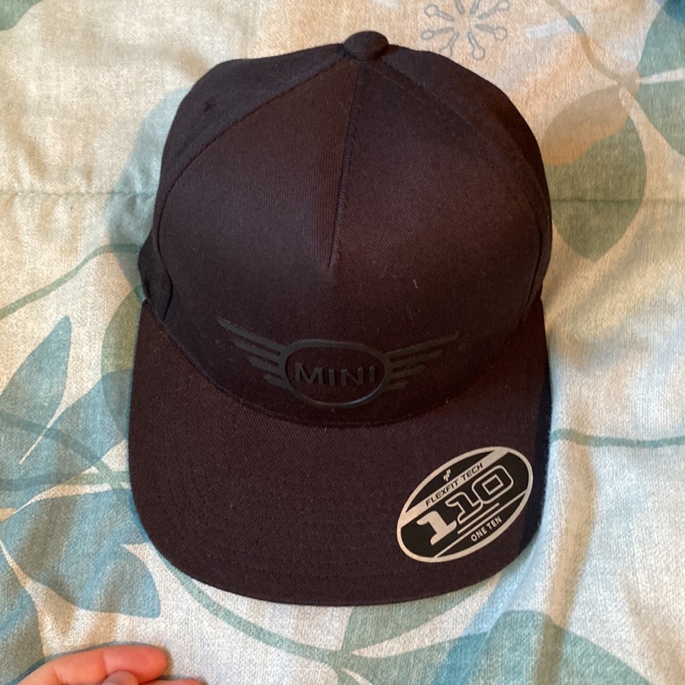 Mini Cooper hat - Picture 2 of 5